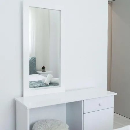 Apartman Serene 2br Mackenzie 5 Min Walk To The *
